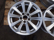 Laden Sie das Bild in den Galerie-Viewer, 4x Alufelge 17 Zoll 8.0" 5x120 BMW F32 Rim Wheel FEL7274305439zn