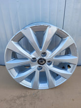 Load image into Gallery viewer, 1x Alufelge 16 Zoll 6.5&quot; 4x100 37ET Dacia Clio IV 1 Sandero Stepway Rim Wheel