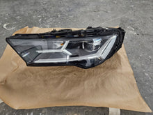 Laden Sie das Bild in den Galerie-Viewer, Frontscheinwerfer Audi Q7 4M0941011C LED Vorderseite Scheinwerfer Headlight