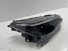 Laden Sie das Bild in den Galerie-Viewer, Frontscheinwerfer Toyota Yaris Cross 0D-310 Rechts Scheinwerfer Headlight SCH3873573669nc