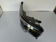 Load image into Gallery viewer, Frontscheinwerfer Renault Trafic III 260102899R Full LED Rechts Headlight SCH7438667062sb