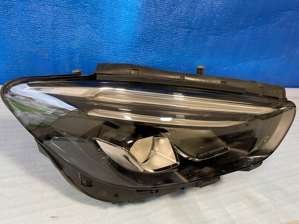 Frontscheinwerfer Mercedes-Benz W247 A2479061405 LED Rechts Headlight SCH4572614085wy
