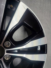 Laden Sie das Bild in den Galerie-Viewer, 1x Alufelge 18 Zoll 7.5&quot; 5x108 50,5ET Glanz 32209452 Volvo Xc60 Xc40 Rim Wheel