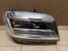 Laden Sie das Bild in den Galerie-Viewer, Frontscheinwerfer VW Crafter 7C1941036C LED Rechts Scheinwerfer Headlight SCH3805420887cb