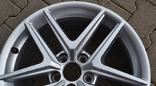 Load image into Gallery viewer, 1x Alufelge 17 Zoll 7.5" 5x112 29ET Glanz Silber 8W9601025 Audi Rim Wheel FEL8546610410ke