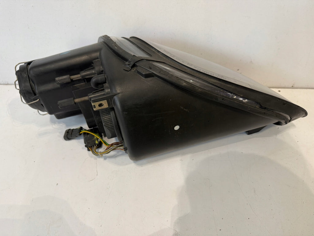 Frontscheinwerfer Maserati 3200 Gt Links Scheinwerfer Headlight SCH8586762284ys