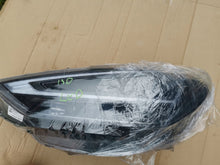 Load image into Gallery viewer, Frontscheinwerfer Hyundai Bayon 92102-Q0600 Full LED Rechts Headlight