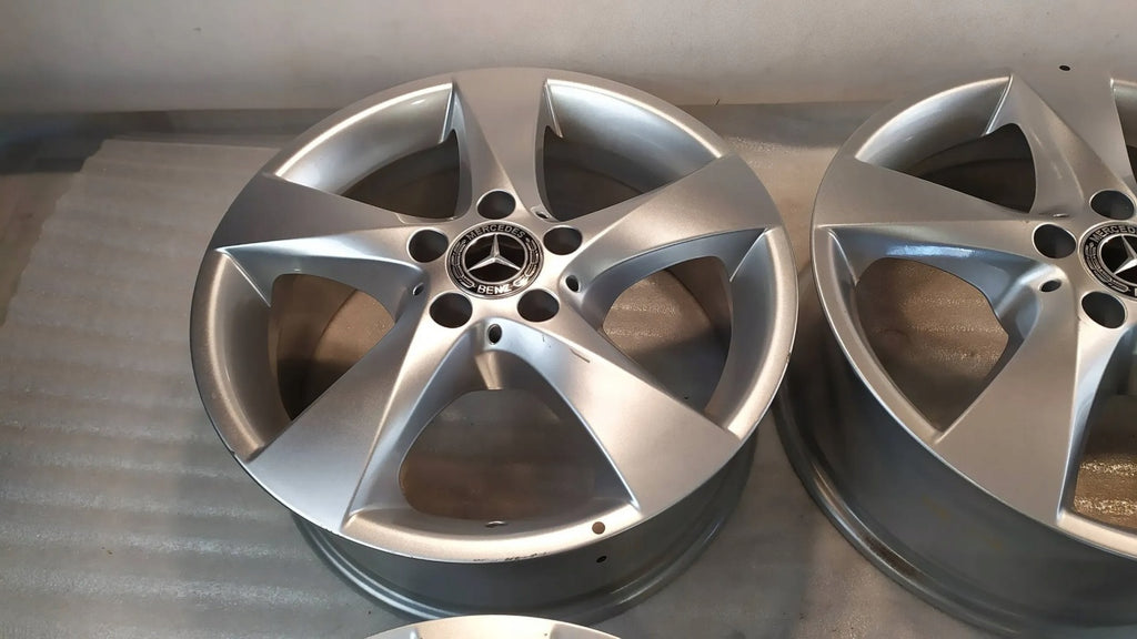 4x Alufelge 17 Zoll 7.0" 5x112 51ET A4474012200 Mercedes-Benz Marco Polo FEL7367861057tq