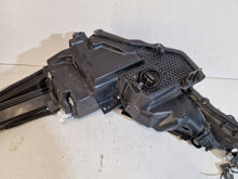 Laden Sie das Bild in den Galerie-Viewer, Frontscheinwerfer Toyota C-Hr 81110F407100 Rechts Scheinwerfer Headlight SCH9982136874fb