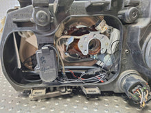 Laden Sie das Bild in den Galerie-Viewer, Frontscheinwerfer Land Rover Freelander 6H5213W029EC Rechts Headlight SCH5998847835ke