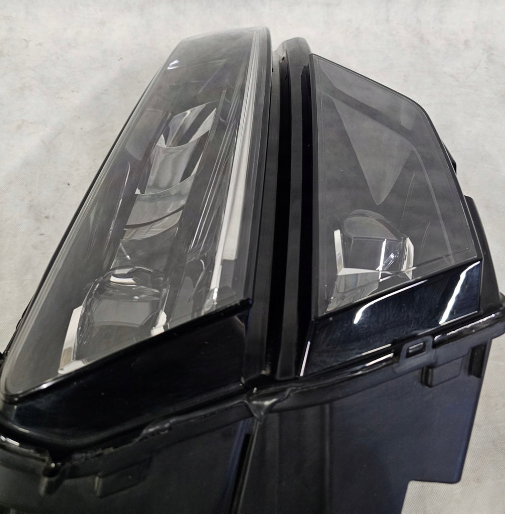 Frontscheinwerfer Skoda Karoq 57B941016F Rechts Scheinwerfer Headlight SCH3563566362wl