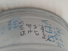 Load image into Gallery viewer, 1x Alufelge 18 Zoll 7.0&quot; 5x114.3 529102B385 Hyundai Rim Wheel