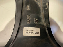 Load image into Gallery viewer, 1x Alufelge 18 Zoll 8.5&quot; 5x112 30ET KBA48933 Rim Wheel