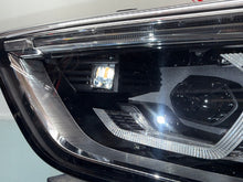 Load image into Gallery viewer, Frontscheinwerfer BMW 1 F40 9482811 LED Links Scheinwerfer Headlight SCH9508617240xr