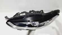 Laden Sie das Bild in den Galerie-Viewer, Frontscheinwerfer Ford Mondeo DS73-13W030-AE Links Scheinwerfer Headlight