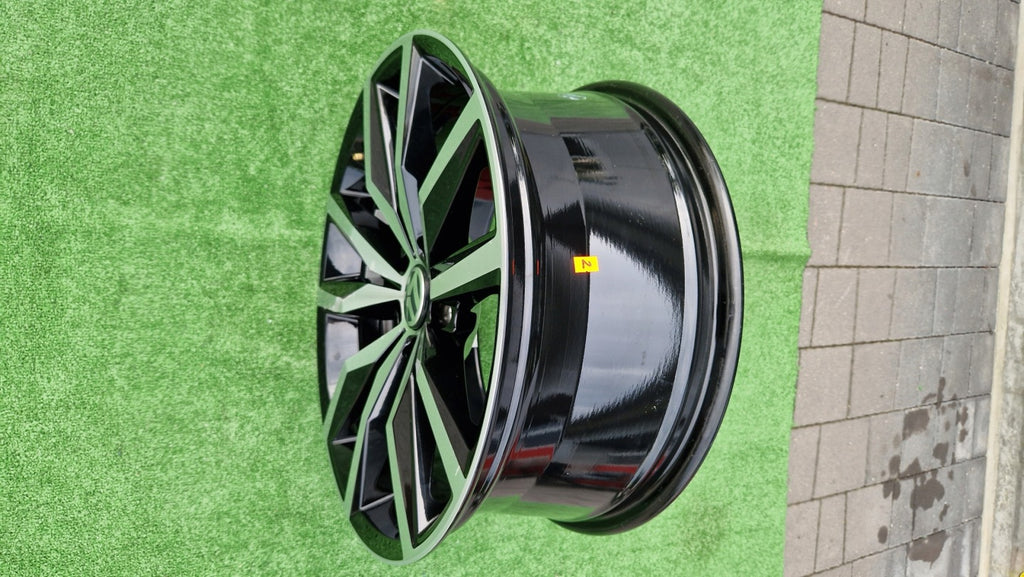 1x Alufelge 18 Zoll 8.0" 5x112 Glanz 1K8601025M VW Scirocco Passat Rim Wheel FEL3173839040ud