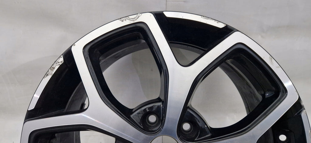 1x Alufelge 18 Zoll 7.5" 5x114.3 53ET Glanz 52910-S000 Hyundai I30 Rim Wheel