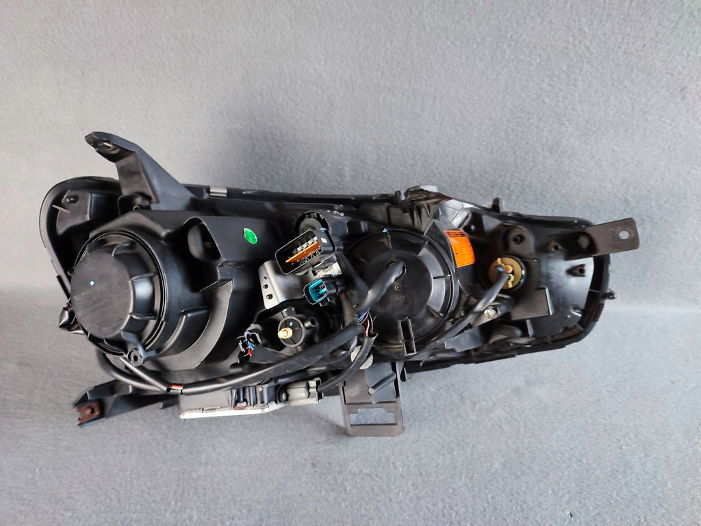Frontscheinwerfer Mitsubishi Outlander 5401E11175 8301C3-85 Xenon Links SCH5894264291qe