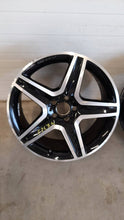 Load image into Gallery viewer, 1x Alufelge 19 Zoll A1564010600 Mercedes-Benz X156 Rim Wheel FEL4548670049ug