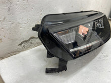 Laden Sie das Bild in den Galerie-Viewer, Frontscheinwerfer Skoda Octavia IV 5E4941015 LED Links Scheinwerfer Headlight SCH6773773312pi