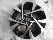 Load image into Gallery viewer, 1x Alufelge 18 Zoll 8.0&quot; 5x114.3 52ET 52910-J9800 Hyundai Tucson Rim Wheel