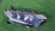 Load image into Gallery viewer, Frontscheinwerfer Mitsubishi Outlander 8301D3-32 Full LED Rechts Headlight