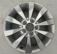 Load image into Gallery viewer, 1x Alufelge 16 Zoll 6.5&quot; 5x112 52ET Glanz Silber A4474010301 Mercedes-Benz Vito