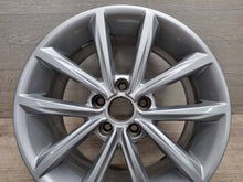 Load image into Gallery viewer, 1x Alufelge 17 Zoll 8J0601025BE Audi Tt Rim Wheel FEL6408716156un