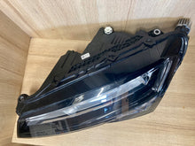 Laden Sie das Bild in den Galerie-Viewer, Frontscheinwerfer Skoda Superb III 3V1941015C Links Scheinwerfer Headlight