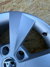 Laden Sie das Bild in den Galerie-Viewer, 1x Alufelge 16 Zoll 5x112 5E0601025C Skoda Octavia I Rim Wheel FEL4390718763ta