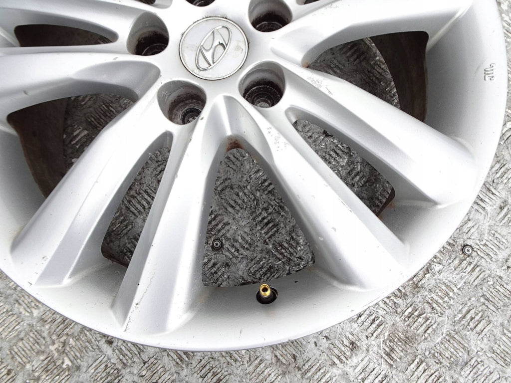1x Alufelge 17 Zoll 5x114.3 Hyundai Ix35 Rim Wheel FEL3938380562kk