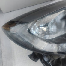Load image into Gallery viewer, Frontscheinwerfer Toyota Aygo X Rechts Scheinwerfer Headlight SCH9533921850el