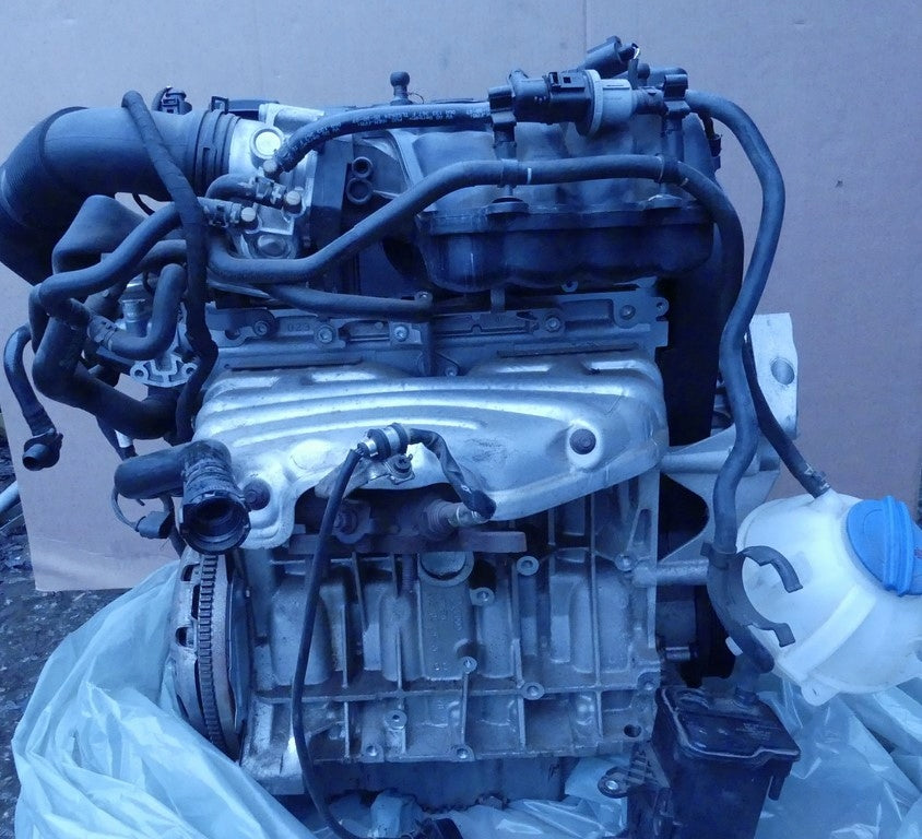 Motor VW Golf I CCS 1.9 TDI 90PS 66kW 7TKm 2008 Benzin Engine Komplett