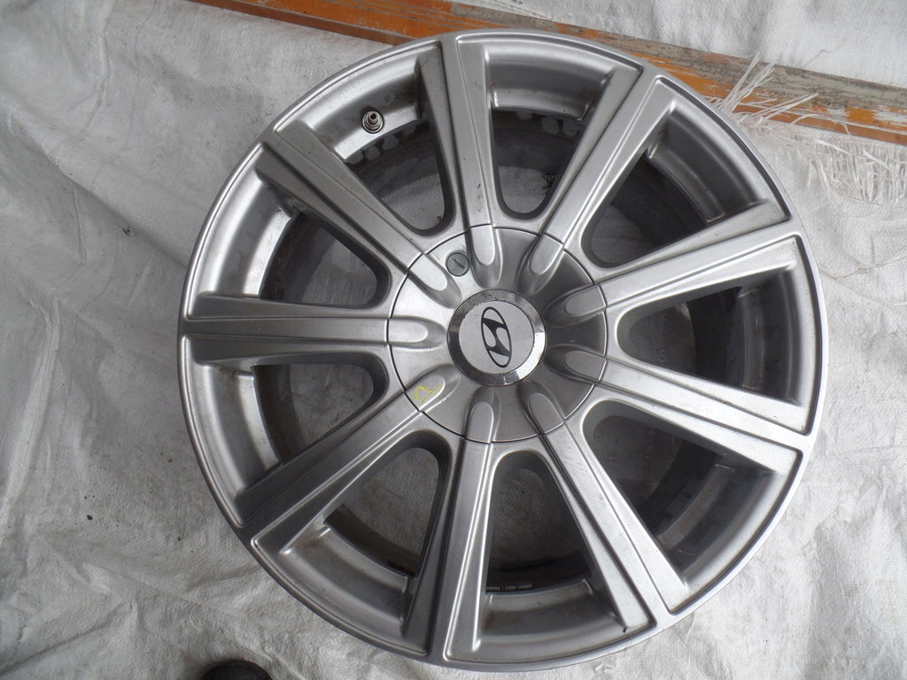 1x Alufelge 17 Zoll 7.5" 5x114.3 40ET 529103Z610 Hyundai I40 Rim Wheel