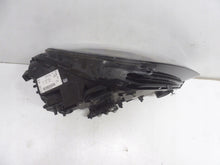 Load image into Gallery viewer, Frontscheinwerfer Porsche Cayenne 7P5941752H Xenon Rechts Scheinwerfer Headlight SCH1041833903jt