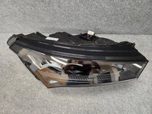 Laden Sie das Bild in den Galerie-Viewer, Frontscheinwerfer Skoda Enyaq IV 5LB941016F LED Rechts Scheinwerfer Headlight SCH8171108114vv