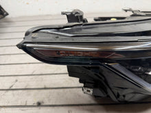 Load image into Gallery viewer, Frontscheinwerfer VW Golf VIII 5H1941060R Rechts Scheinwerfer Headlight SCH3545404308wd