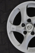 Load image into Gallery viewer, 1x Alufelge 18 Zoll 7.5&quot; 5x130 50ET 99636213406 Porsche Boxster 986 Rim Wheel