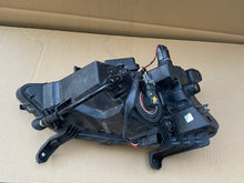 Laden Sie das Bild in den Galerie-Viewer, Frontscheinwerfer Hyundai Tucson 92201-D7600 Links Scheinwerfer Headlight SCH5275278007my