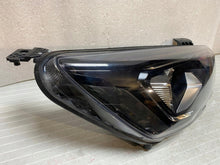 Load image into Gallery viewer, Frontscheinwerfer Ford Focus MX7B-13E014-CC Full LED Rechts Headlight SCH8698304586bu