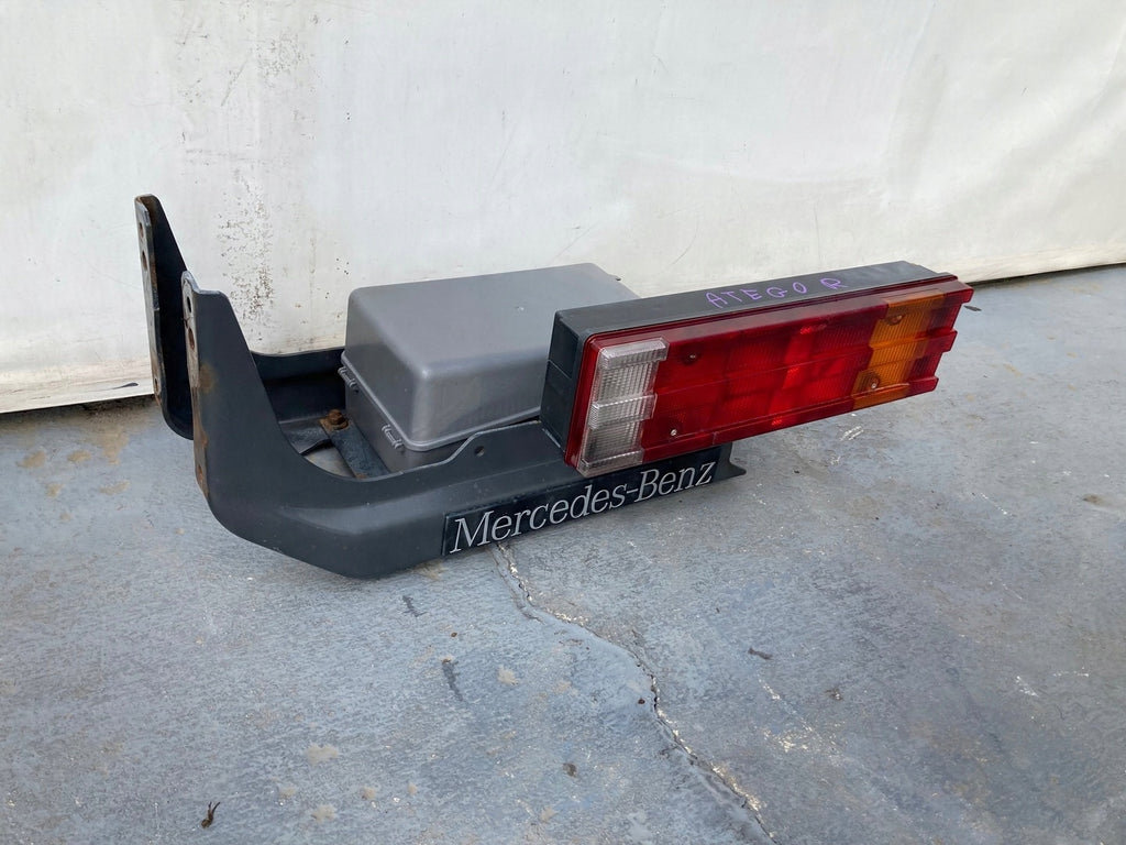 Rückleuchte Mercedes-Benz Ein Stück (Rechts oder Links) Rearlight