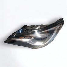 Laden Sie das Bild in den Galerie-Viewer, Frontscheinwerfer Opel Astra K L 39055745, 7963100000 FULL LED Links Headlight