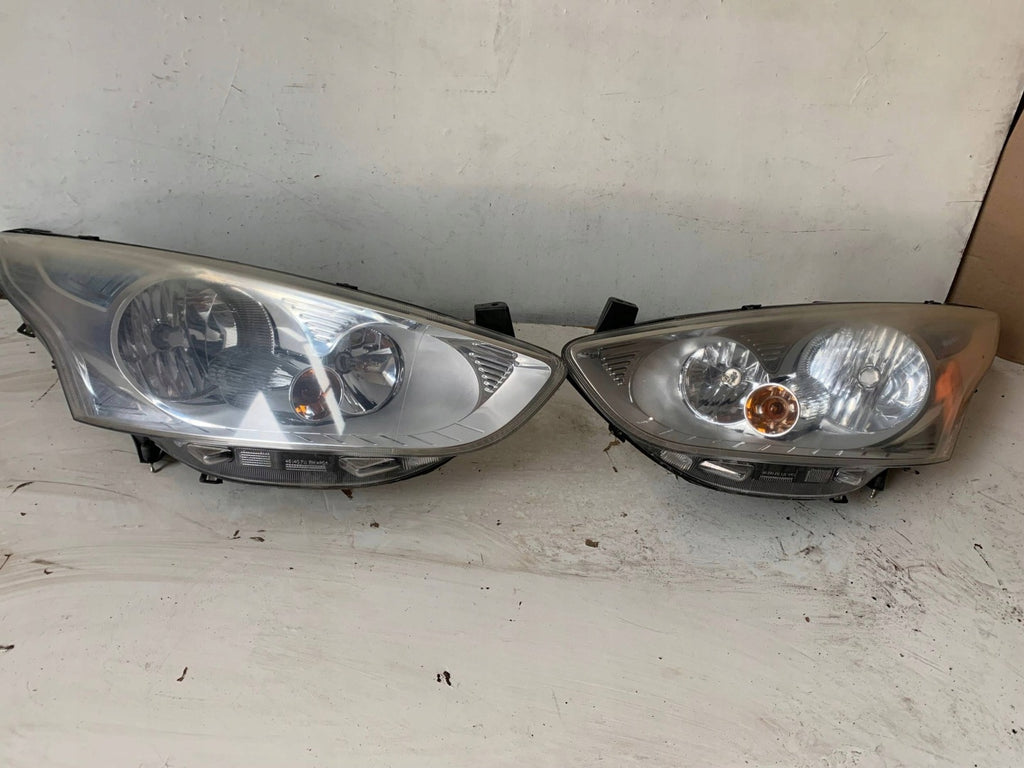 Frontscheinwerfer Ford B-Max Bmax AV1113W029AE Ein Satz Scheinwerfer Headlight SCH9458636073un