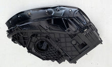 Laden Sie das Bild in den Galerie-Viewer, Frontscheinwerfer Audi Q3 83A941033 Full LED Links Scheinwerfer Headlight