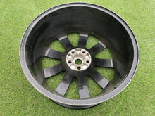 Laden Sie das Bild in den Galerie-Viewer, 1x Alufelge 21 Zoll 9.5" 5x120 49ET Land Rover Range Sport Rim Wheel FEL6577107665bw