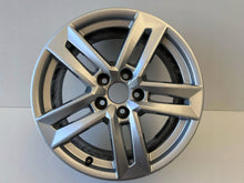 Load image into Gallery viewer, 1x Alufelge 17 Zoll 7.0" 5x112 42ET Glanz Silber 8W0601025P Audi A4 B9 Rim Wheel FEL6233338504ki