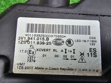 Load image into Gallery viewer, Frontscheinwerfer Skoda Superb III 3V1941015B Xenon Rechts oder Links