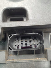 Laden Sie das Bild in den Galerie-Viewer, Frontscheinwerfer Mercedes-Benz A2079063900 A2078260991 LED Rechts oder Links SCH2567127420sp