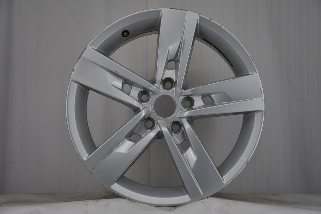 1x Alufelge 17 Zoll 7.0" 5x112 49ET Glanz Silber 5F0601025T Seat Rim Wheel FEL2693481539fx