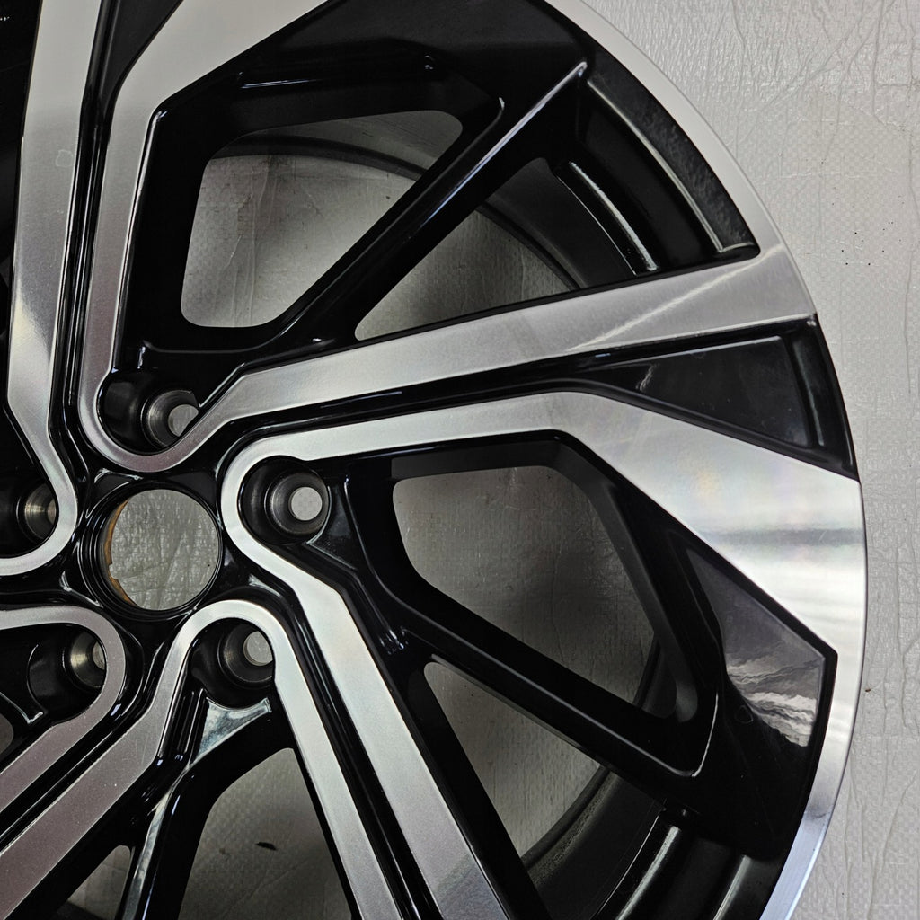 1x Alufelge 20 Zoll 8.0" 5x114.3 40ET 6UA6A Nissan X-Trail I Qashqai III J12 FEL8208795193rx